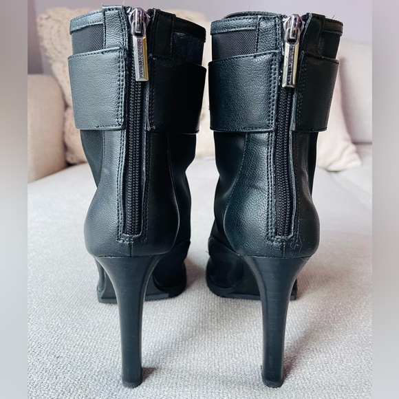 Karl Lagerfeld Paris Blayze Jewel Ornament Ankle Strap Peep Toe Booties - Picture 7 of 12